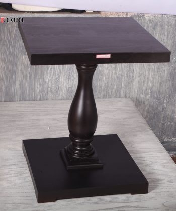 میز کنارمبلی مدل انگلیسی تولید شده درفریازان دکور