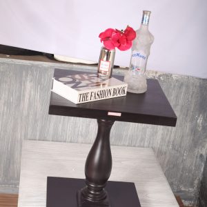 میز کنارمبلی مدل انگلیسی تولید شده درفریازان دکور